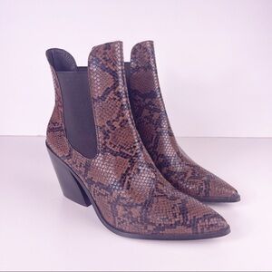 Steve Madden Gail Brown Black Snake Embossed Texture Faux Leather Boots Size 10